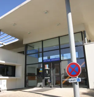 Centre médico-psychologique pour adolescents
